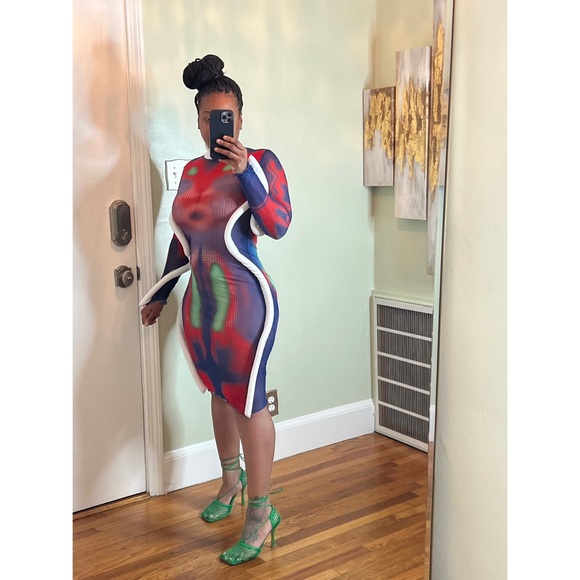 SPACE JAM Dress in Multi Costume - Picture 2 of 4